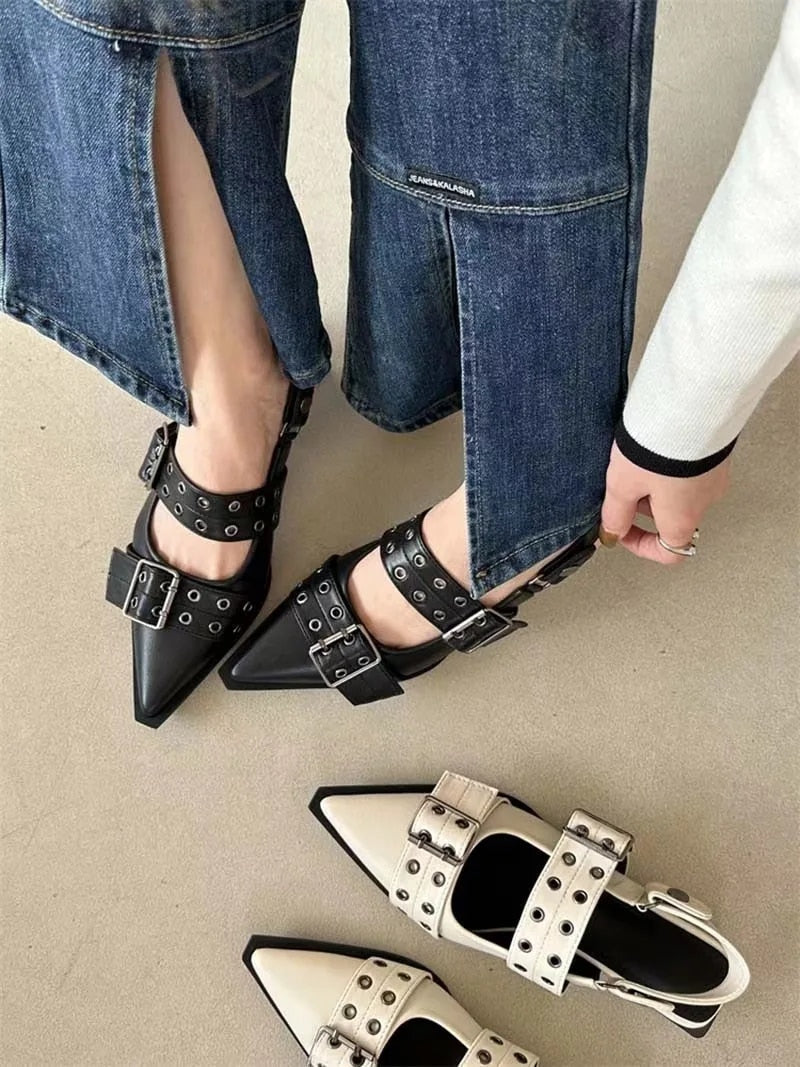 Sapato Mary Jane Chanel com Fivelas