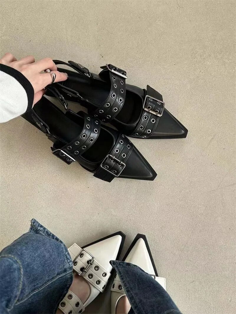 Sapato Mary Jane Chanel com Fivelas